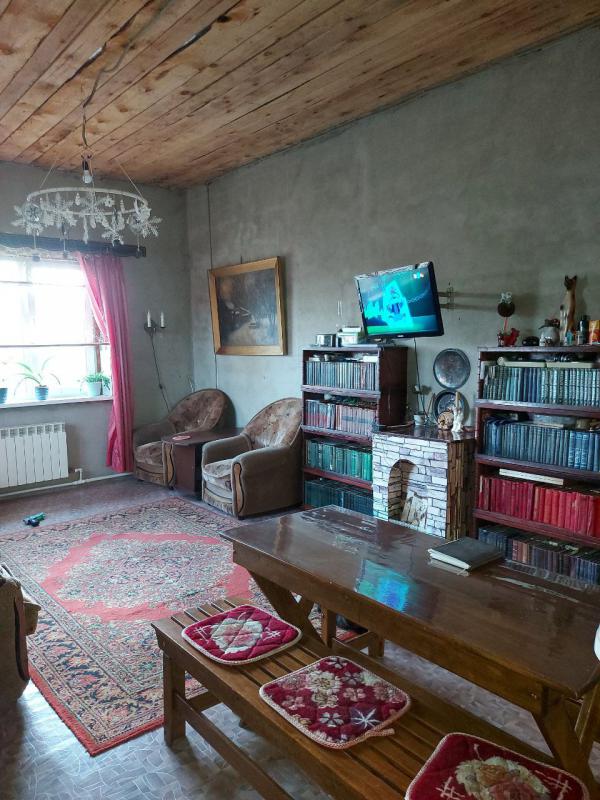 Продаётся одноэтажный дом, расположенный в городе Новотроицк на улице 1 мая. - Новотроицк