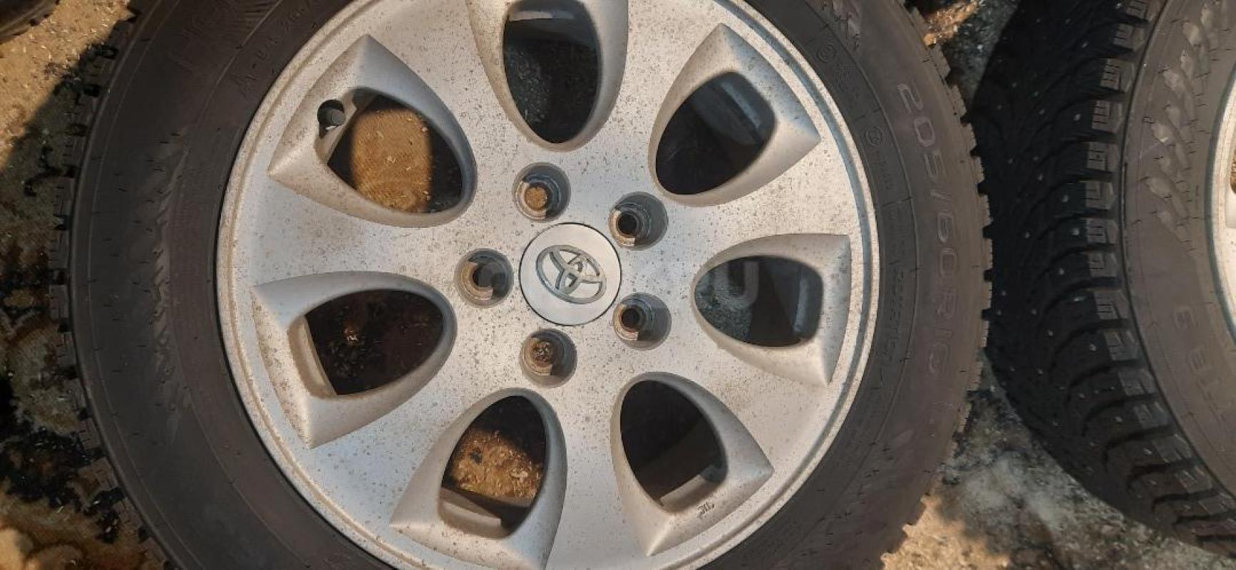 Литые диски в хорошем состоянии. - Орск