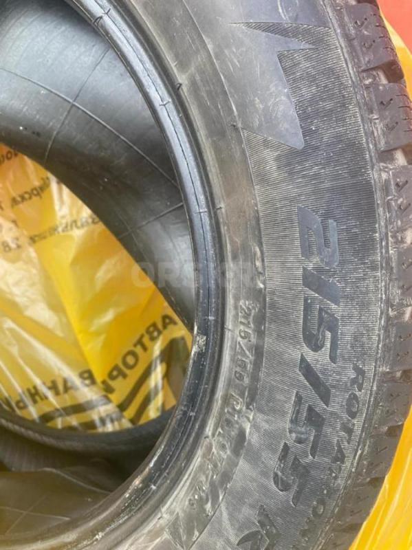 Продам комплект (4шт.) Зимней резины R- 16 215/55 PIRELLI  (ICE ZERO) б/у. - Орск