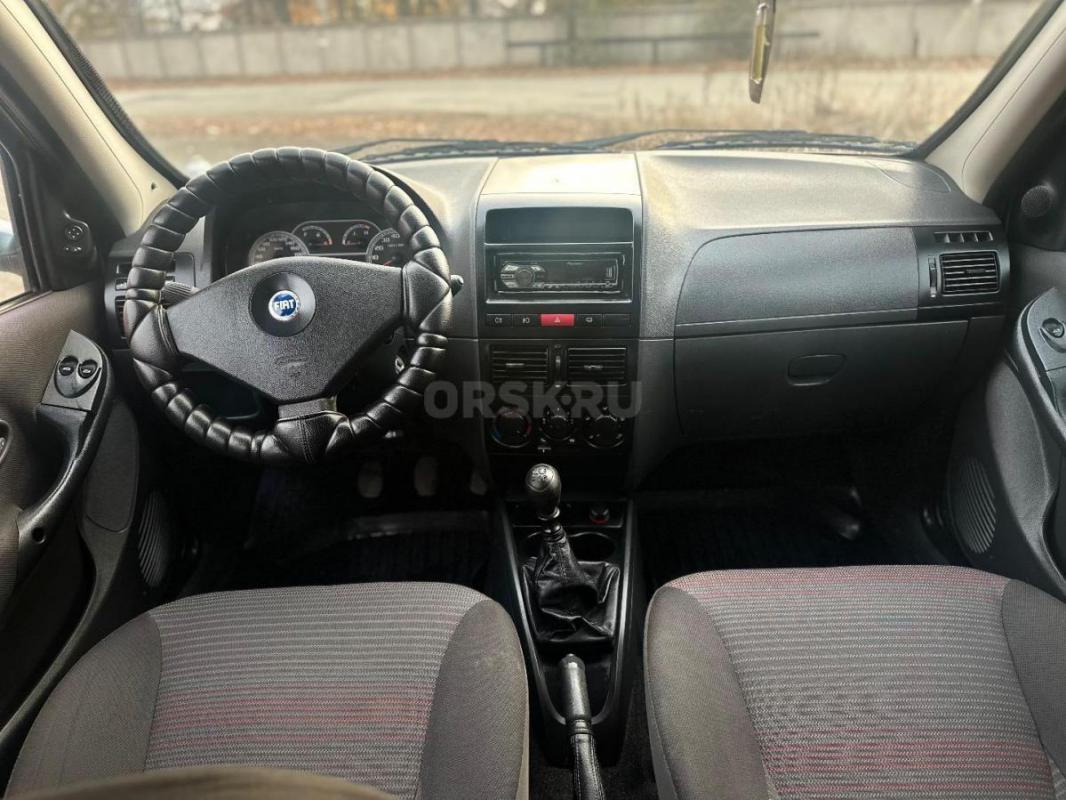 Продам Fiat Albea 2007г
Автомобиль в отличном состоянии
Двигатель работает ровно масло от замены д - Орск