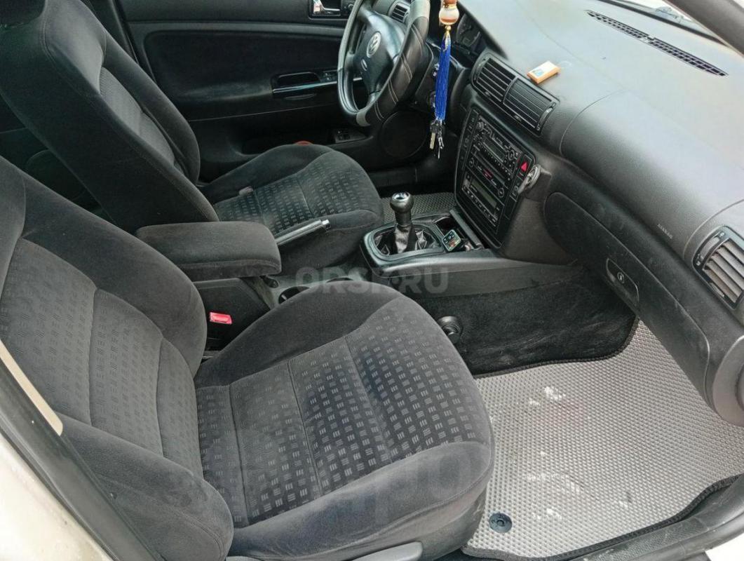 продаю личный автомобиль, стоит на учёте, третий владелец, ПТС оригинал,  замена АКБ в прошлом году, - Сорочинск