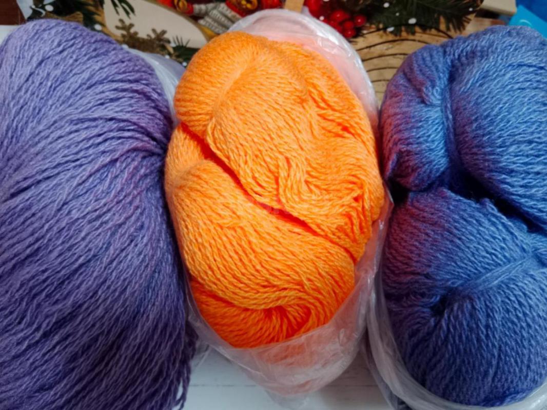 Пряжу карачаевскую в пасмах, весовую. 70 рублей за 100 грамм. - Орск
