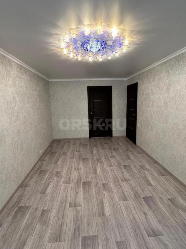 Продаю уютную двухкомнатную квартиру. - Орск