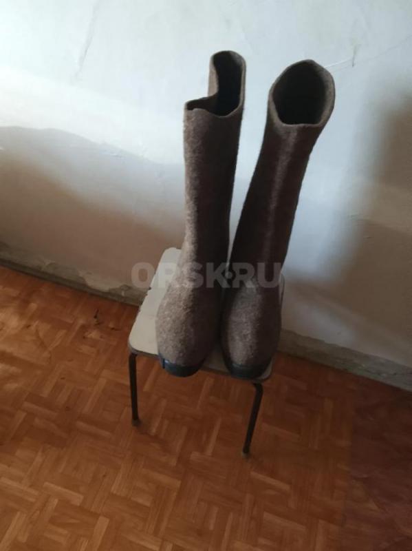 Продам валенки 43,5 размер новые облекченные. - Орск