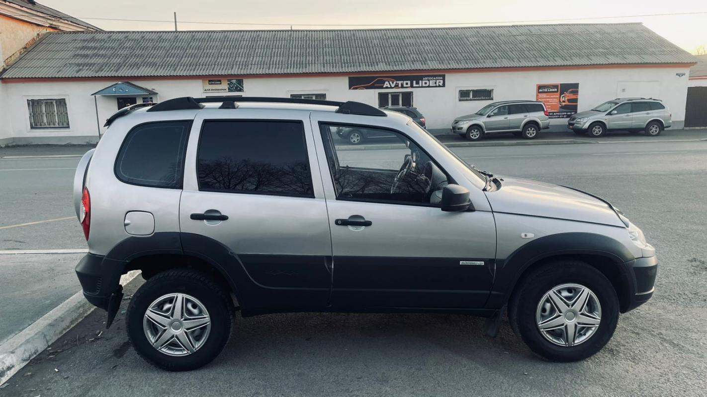 Продается Chevrolet Niva 2012 года

Комплектация:

Кондиционер

подогрев сидений

ГУР

без гнили

ав - Новотроицк