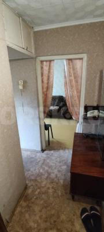 Продам двухкомнатную квартиру, расположенную на 3-м этаже пятиэтажного панельного дома по ул. - Орск