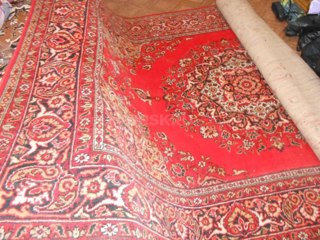 кресло ковер   2х3  - 3 тыс люстра-500 руб - Орск