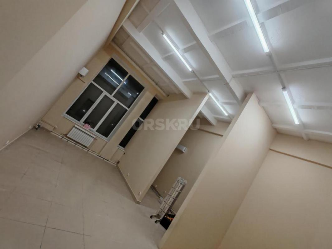 Покраска безвоздушным аппаратом. - Орск