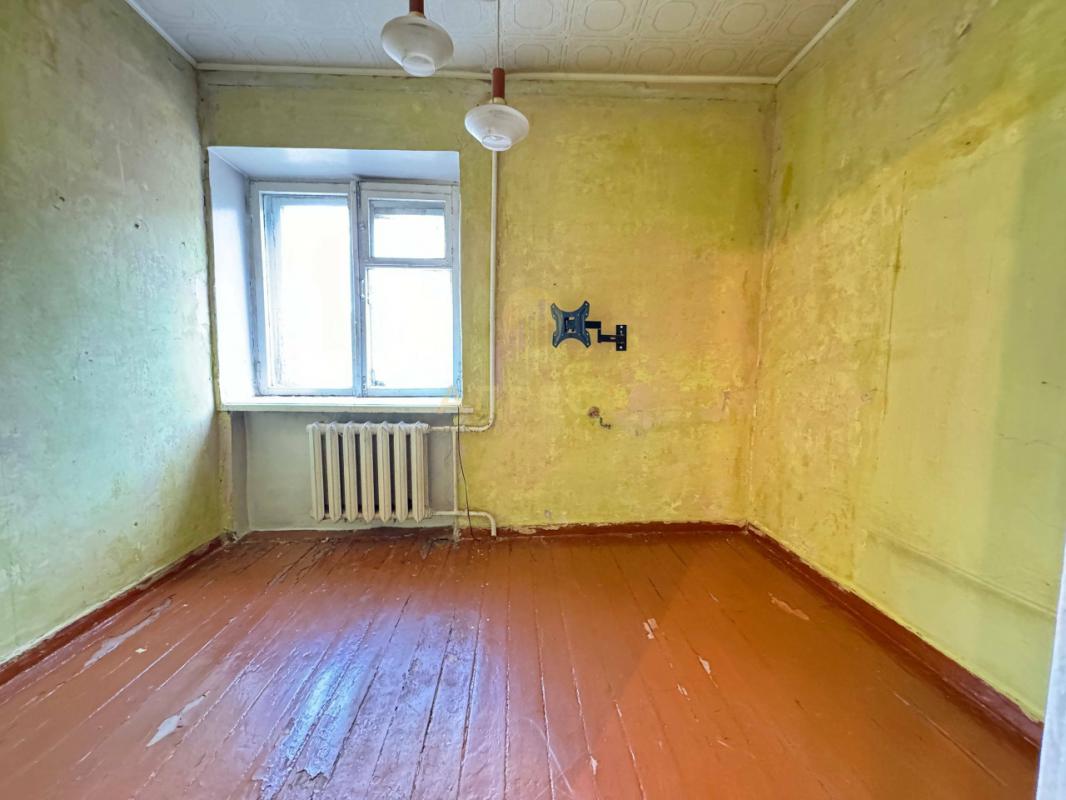 Продается 3-комнатная квартира по адресу: г. - Оренбург