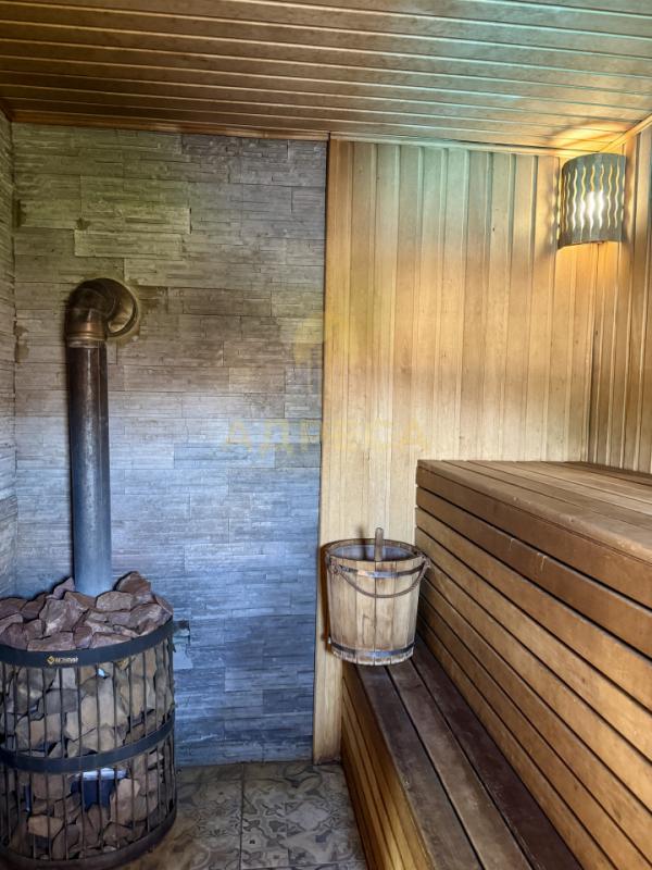 Продам жилoй 2-х этажный дом А-frame в тихом и живописнoм меcте - Ростоши-2, 137 м. - Оренбург