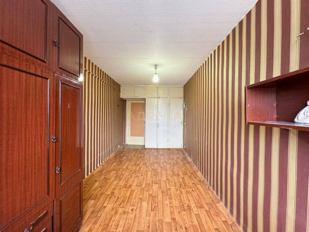 Продается двухкомнатная квартира , общей площадью 44,6 кв . - Оренбург