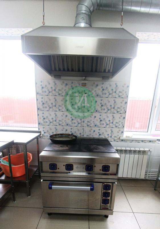 Продам магазин-пекарню в Адамовке на  улице Советская д.97. - Адамовка