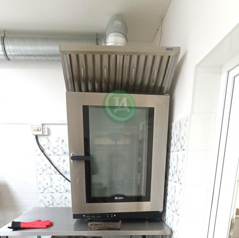 Продам магазин-пекарню в Адамовке на  улице Советская д.97. - Адамовка