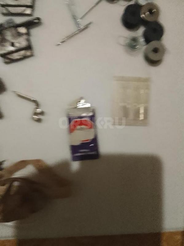 Продам футляр и запчасти к швейной машинке. - Орск