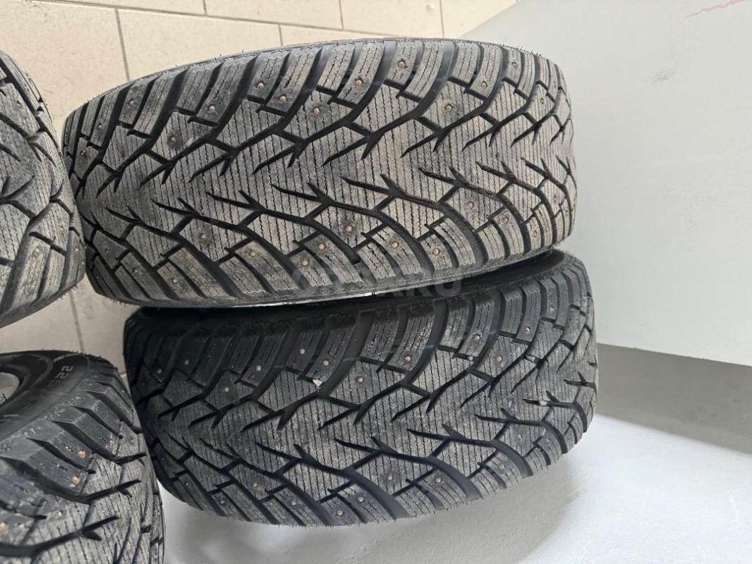 Колеса  в сборе от Camry 70 в отличном состоянии 
R17 5/114.3. - Орск