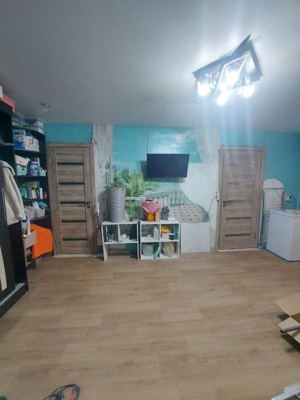 Продается 3-комнатная квартира по адресу: г. - Новотроицк