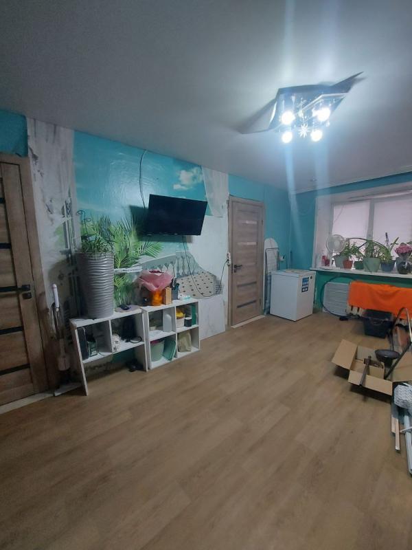 Продается 3-комнатная квартира по адресу: г. - Новотроицк