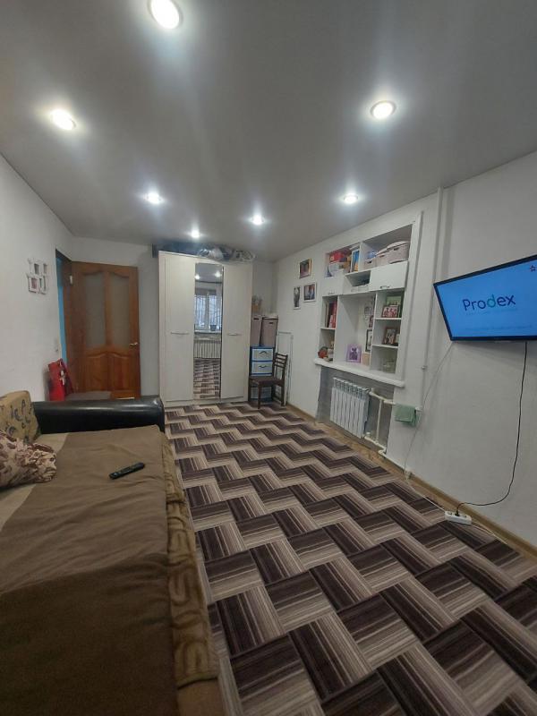 Продается 1-комнатная квартира по адресу: г. - Новотроицк