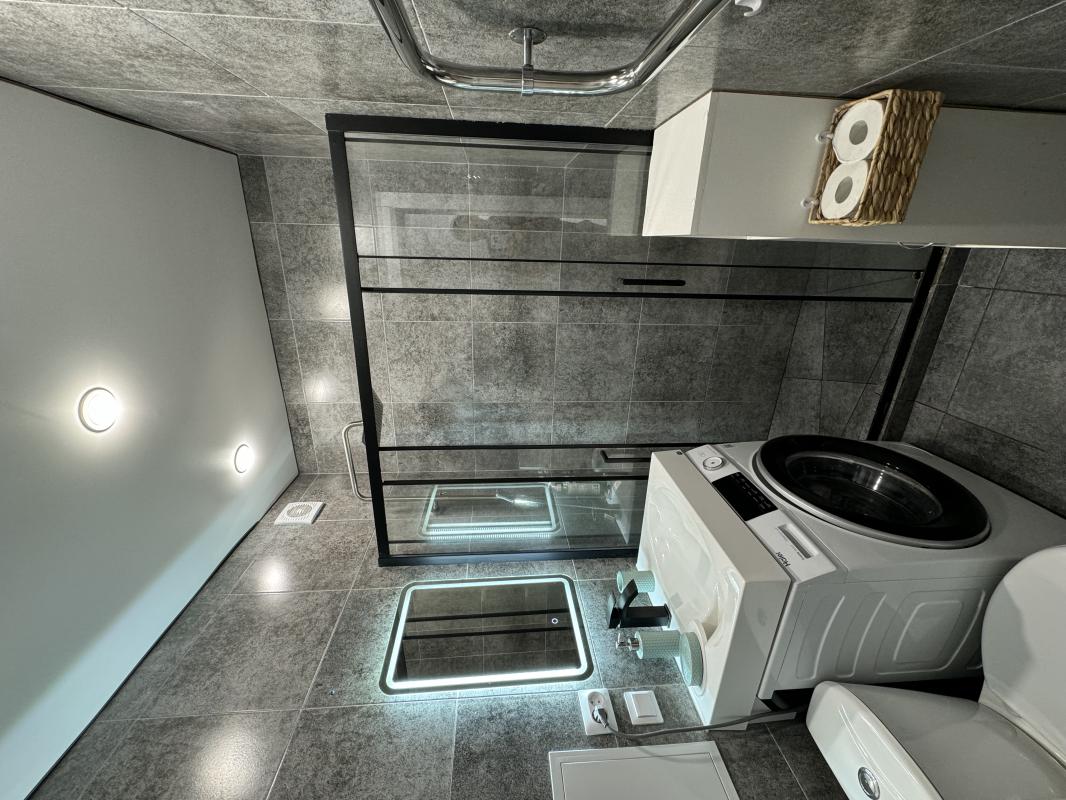 Однокомнатная квартира (студия), один собственник, без соседей. - Гай