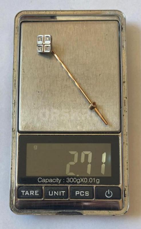 Продам золотой зажим с бриллиантами. - Орск