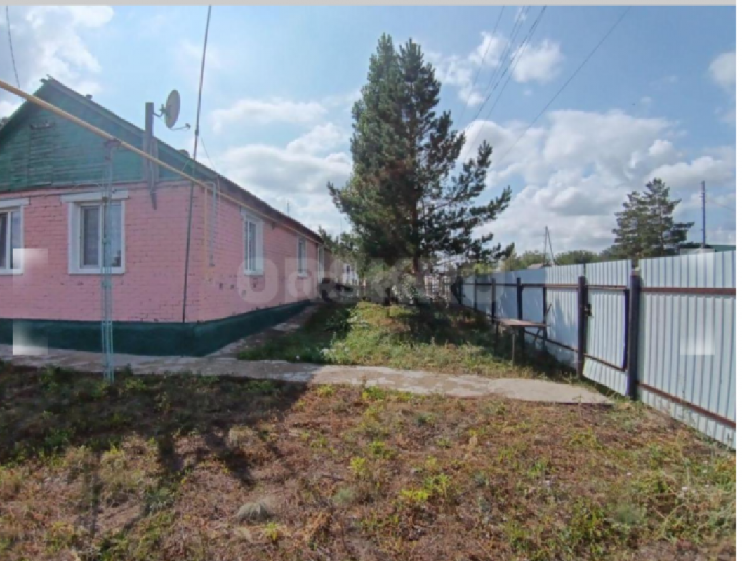 Продается дом с. - Новоорск