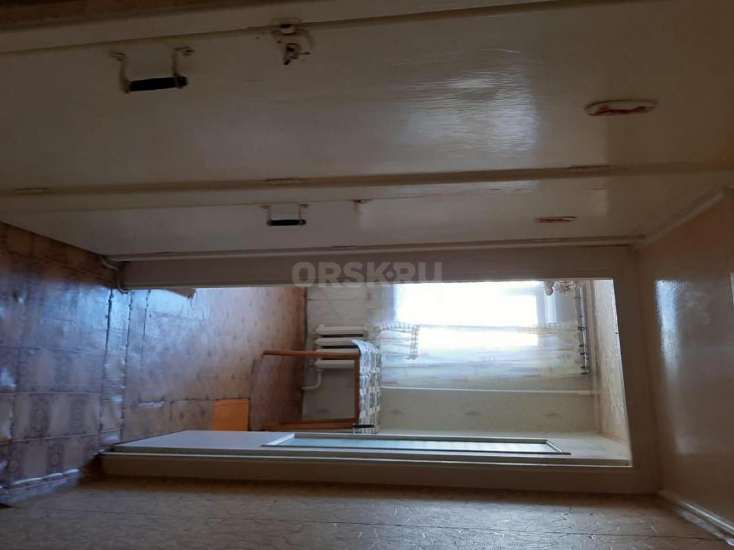 Сдам двухкомнатную квартиру на втором этаже, по адресу г. - Орск