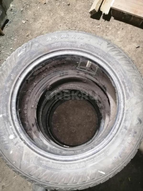Продам шины на r16 бу  цена за 4 балона - Орск