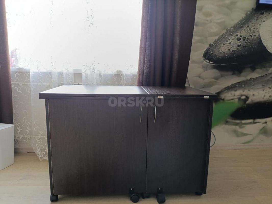 Продам швейный стол-трансформер, все вопросы по телефону - Орск