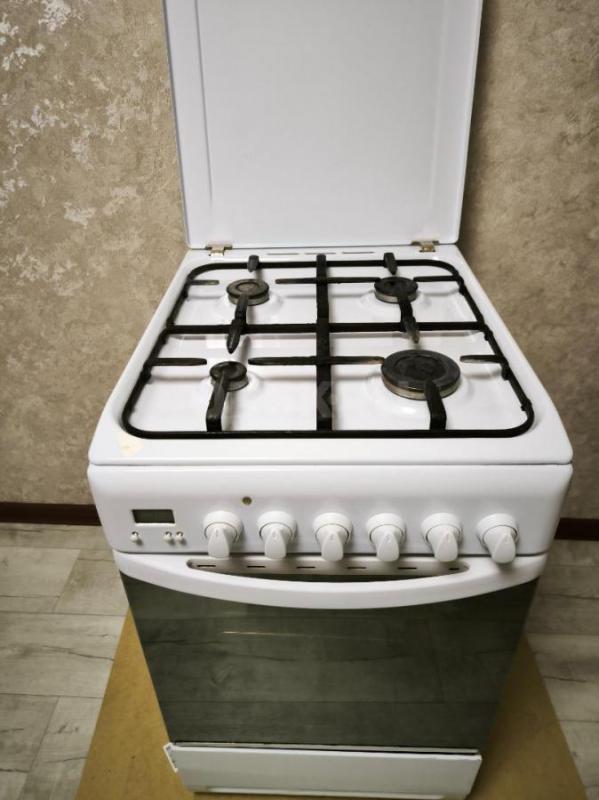 Продам газовую плиту Hotpoint- Ariston в отличном рабочем состоянии ( гриль, двойной гриль, вертел и - Орск