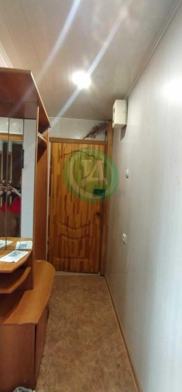 Продам 2-х комнатную квартиру планировка "трамвайчик" 43,7 кв. - Орск