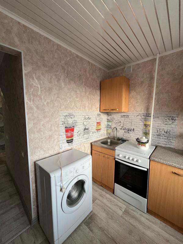 Сдаем в аренду однокомнатную квартиру на длительный срок, рядом: детский сад №29, №25, остановка; &q - Новотроицк