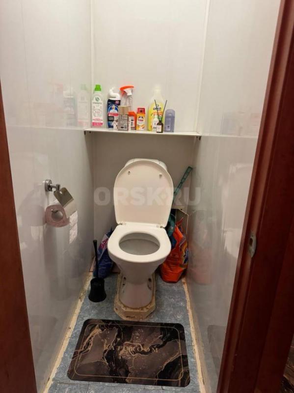 Продам квартиру в центре, Стасова 4. - Орск