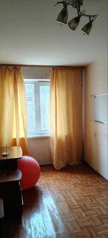 Продается 2-х комнатная квартира в спокойном районе, по адресу Советская 132. - Новотроицк