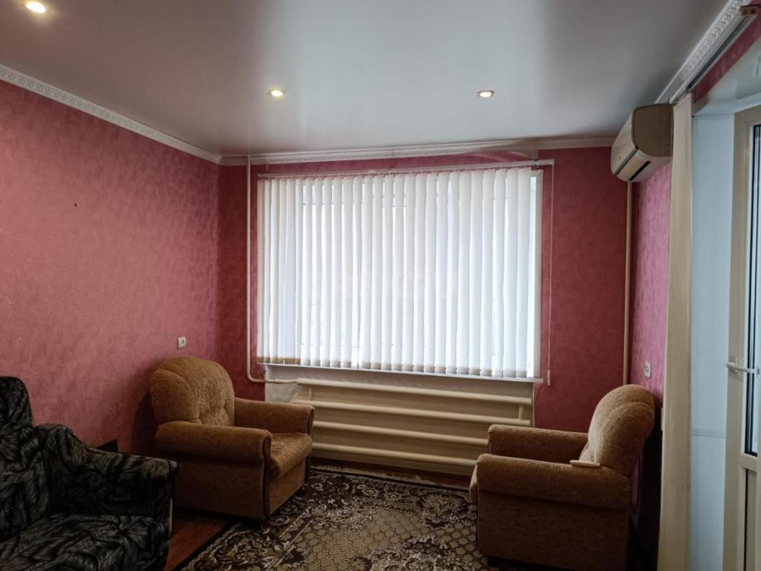 Сдам уютную тёплую двухкомнатную квартиру в районе остановки "Луч". - Орск