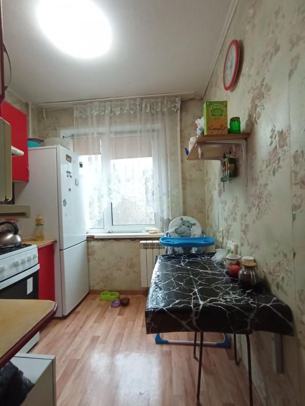 Продается 2-комнатная квартира  по адресу:  г. - Новотроицк