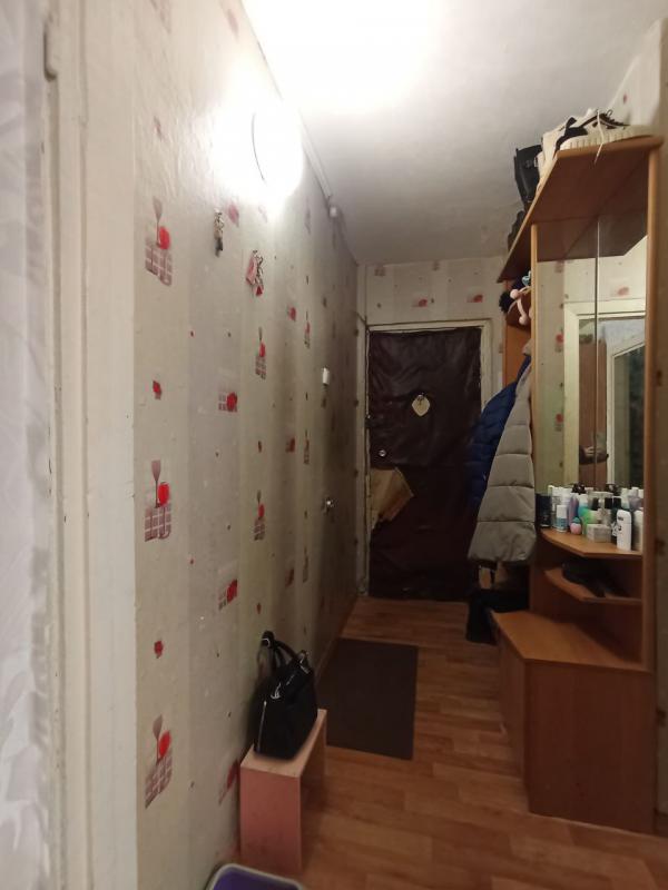 Продается 2-комнатная квартира  по адресу:  г. - Новотроицк