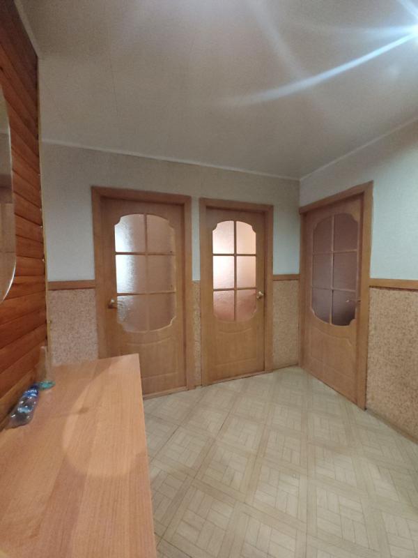 Продается 3-комнатная квартира  по адресу:  г. - Новотроицк