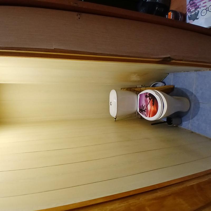 Срочно продам 2-х комнатную квартиру в спокойном районе, по адресу: ул. - Новотроицк