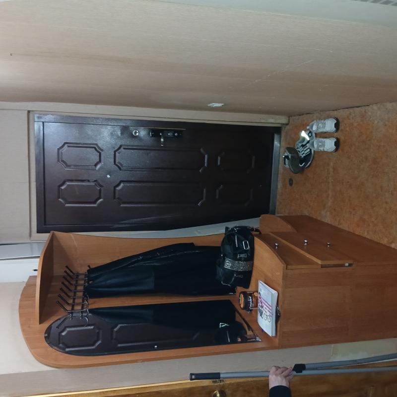 Срочно продам 2-х комнатную квартиру в спокойном районе, по адресу: ул. - Новотроицк