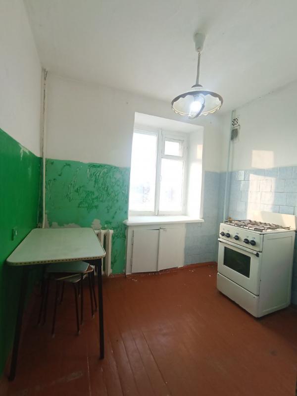 Продается 2-х комнатная квартира на 8-м этаже в кирпичном доме в самом востребованном районе города - Новотроицк