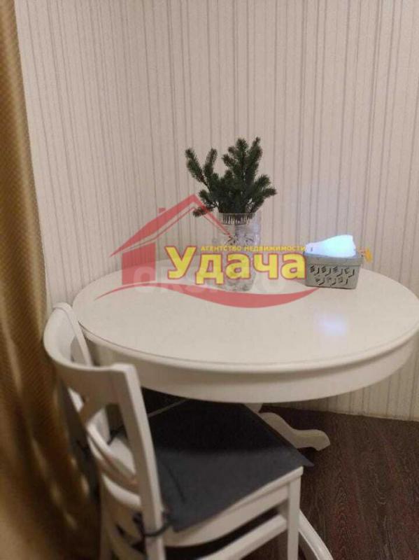 Продаю квартиру в центре города - остановка &amp;amp;amp;amp;quot;Луч&amp;amp;amp;amp;quot;. - Орск