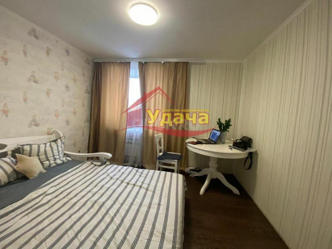 Продаю квартиру в центре города - остановка &amp;amp;amp;amp;quot;Луч&amp;amp;amp;amp;quot;. - Орск