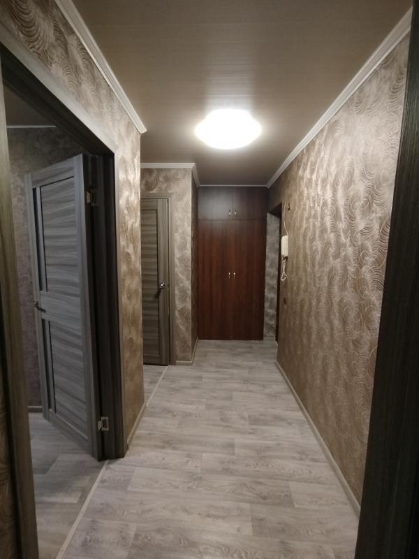 Двухкомнатная  квартира в кирпичном доме. - Новотроицк