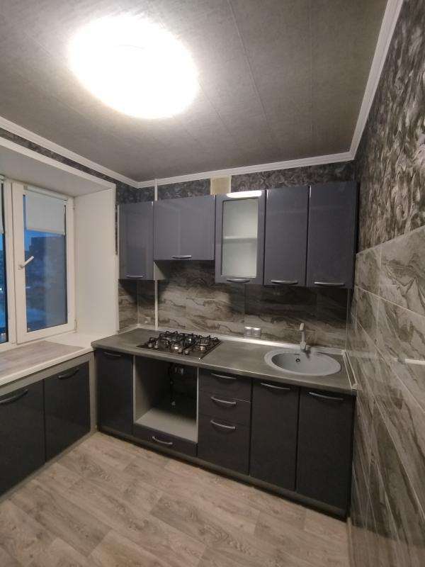 Двухкомнатная  квартира в кирпичном доме. - Новотроицк