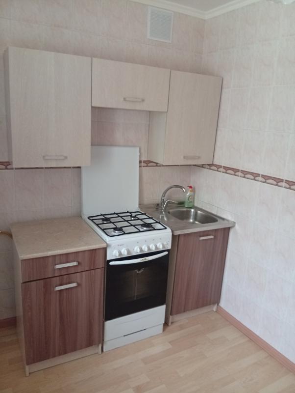 Продаеться теплая  однокомнатную квартиру в центре города улучшенной планировки на втором этаже в 5 - Гай