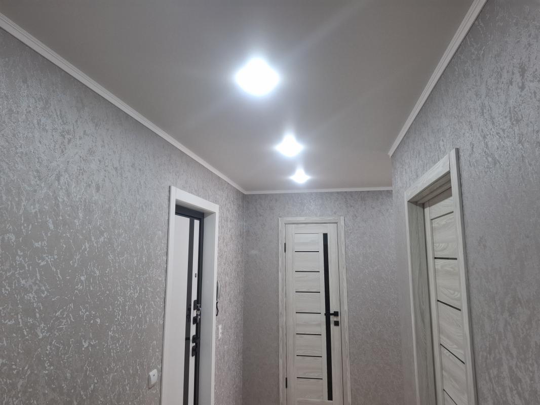 Профессиональная установка натяжных потолков по приемлемым ценам  от компании. - Гай