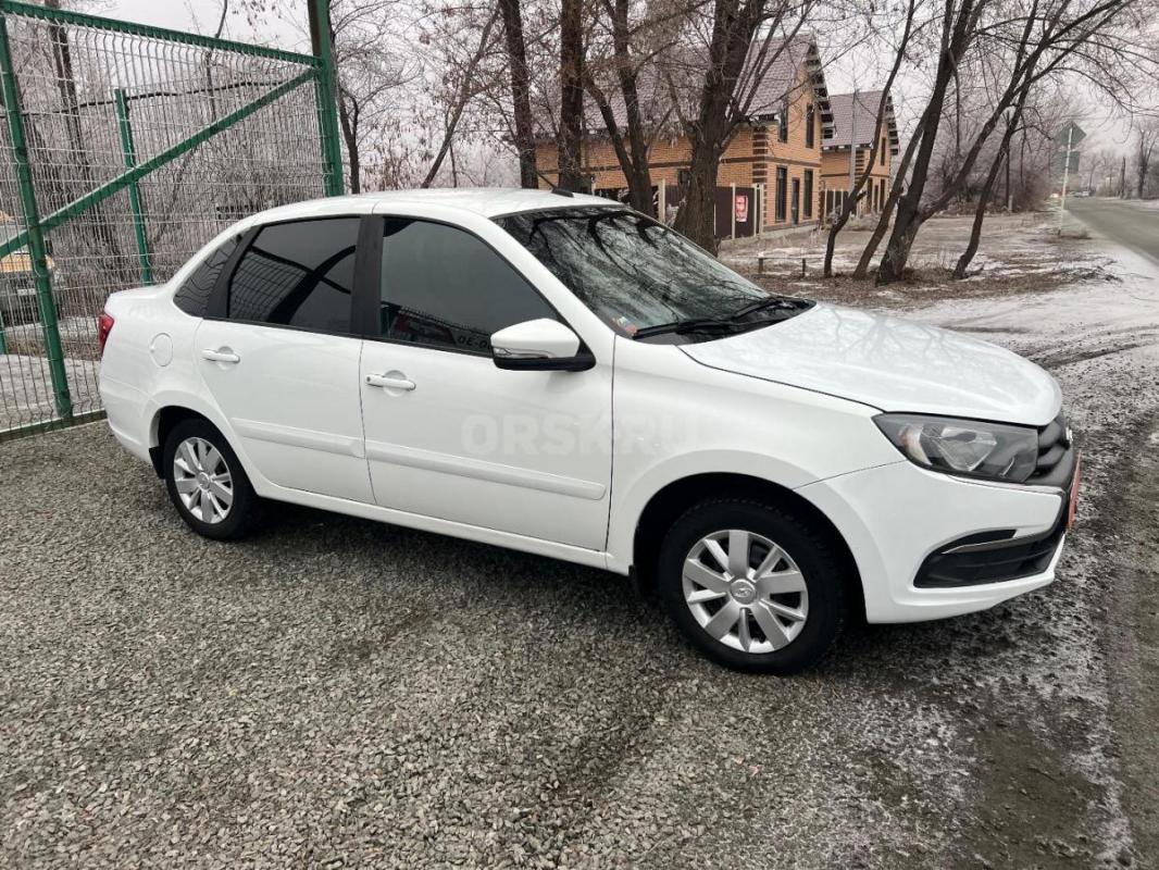 Продаётся LADA GRANTA FL седан
Год 2019 эк 2020 отличном ухоженном состояние!
 2 собственника в ро - Орск