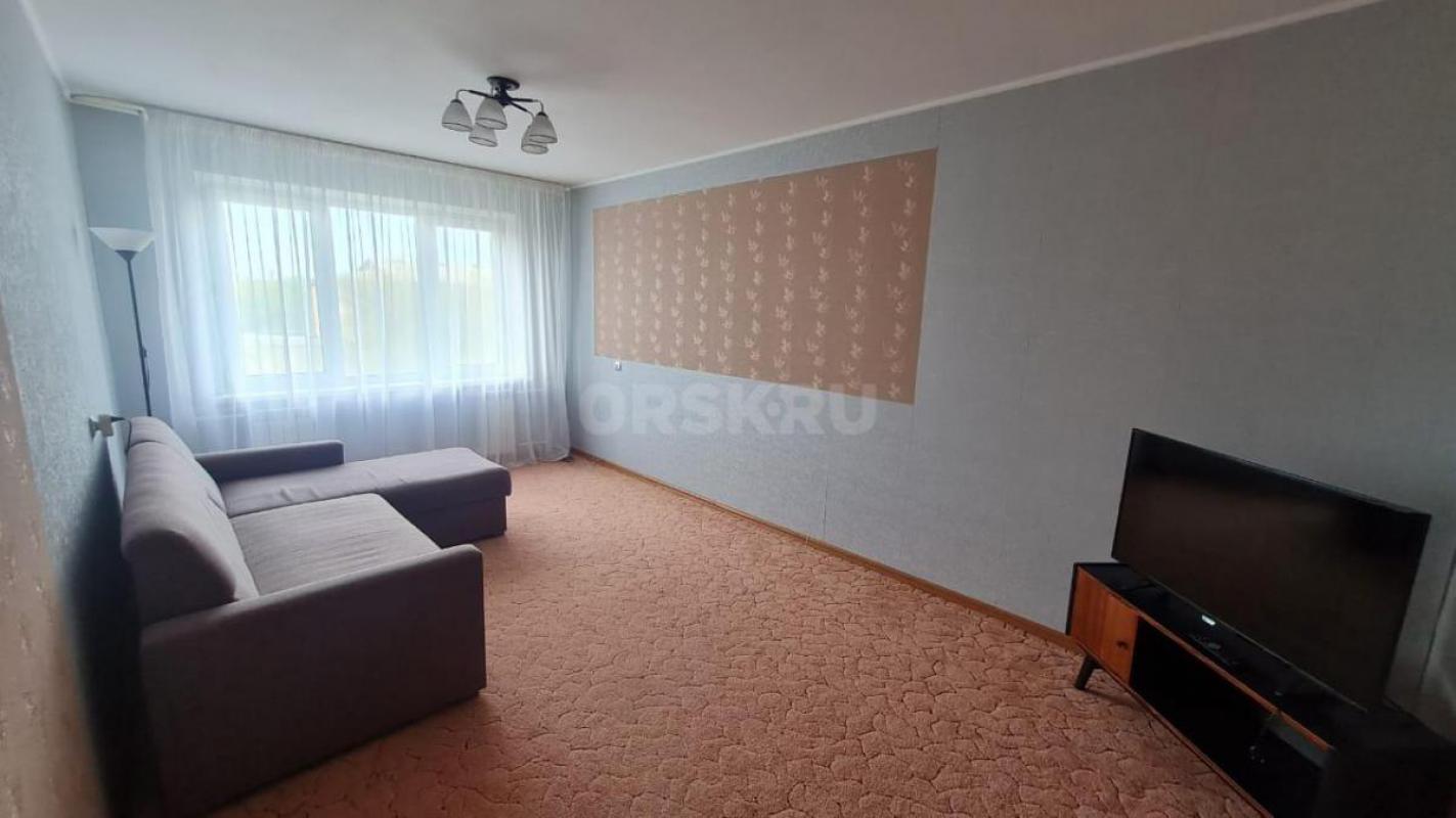 Продам просторную, светлую 3-х комнатную квартиру улучшенной планировки в одном из востребованных ра - Орск