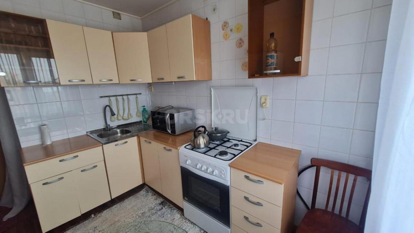 Продам просторную, светлую 3-х комнатную квартиру улучшенной планировки в одном из востребованных ра - Орск