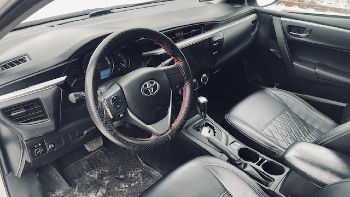 Продается TOYOTA COROLLA 2014 года. - Новотроицк